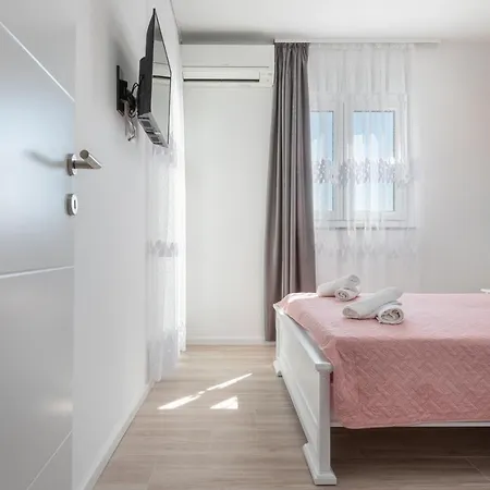 Second Ivana Apartment Makarska