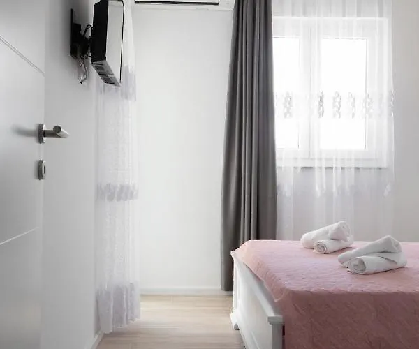 Second Ivana Appartement Makarska